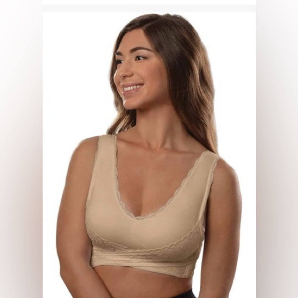 RH3-NWOT CaraMia 2X Comfort Bra